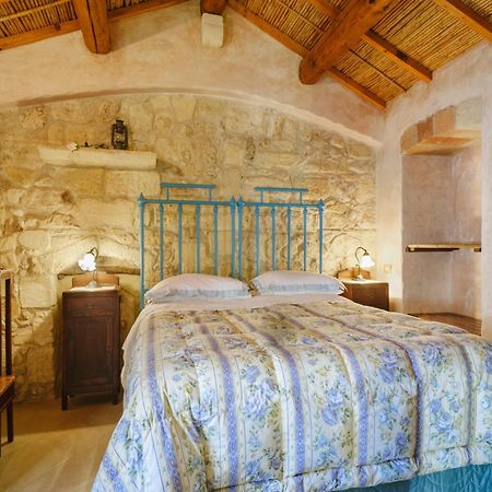 Borgoterra Bed & Breakfast Martano Dış mekan fotoğraf