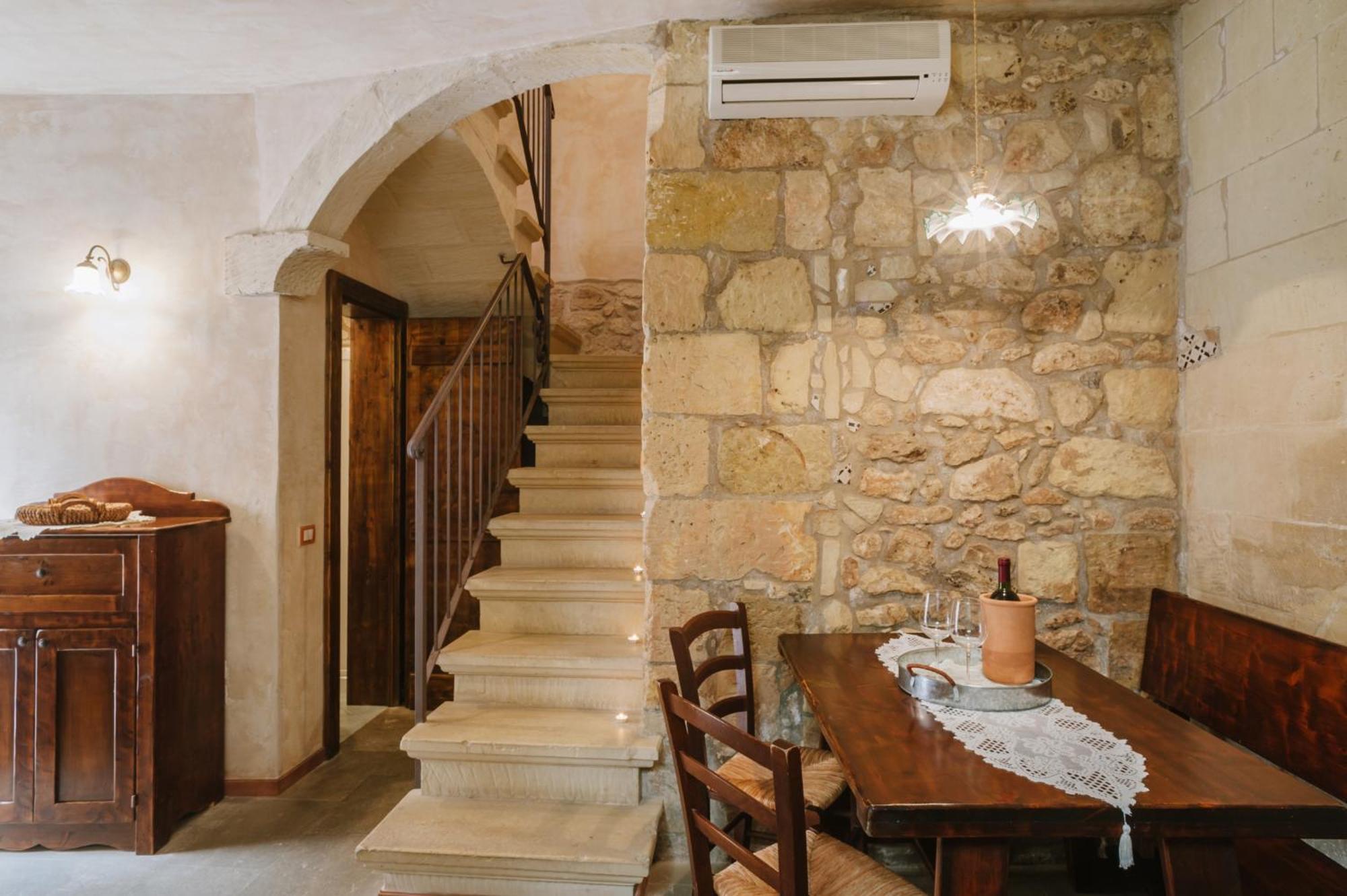 Borgoterra Bed & Breakfast Martano Dış mekan fotoğraf