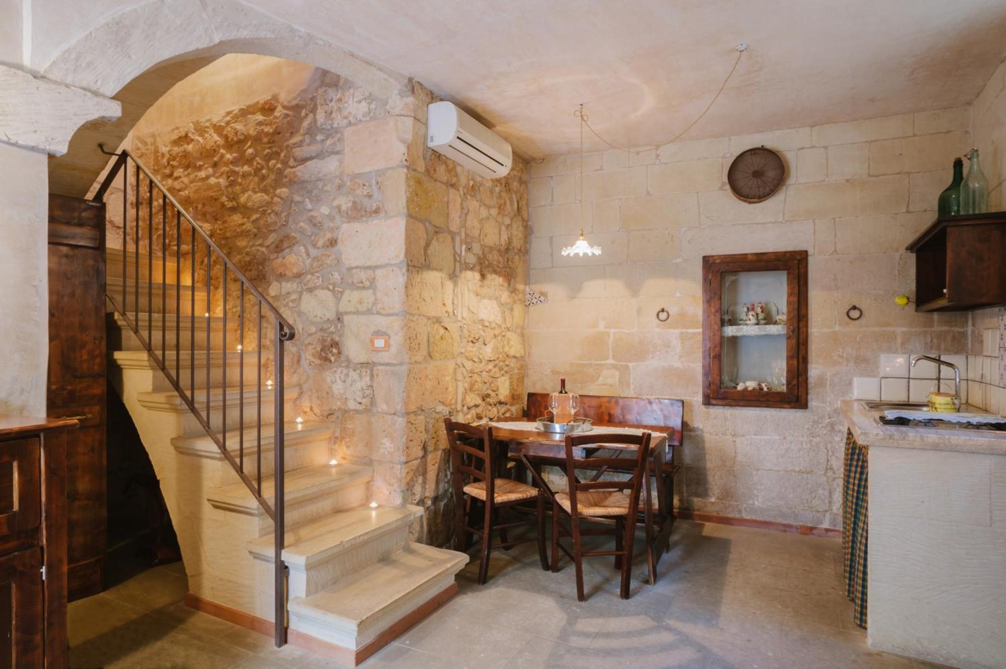 Borgoterra Bed & Breakfast Martano Dış mekan fotoğraf