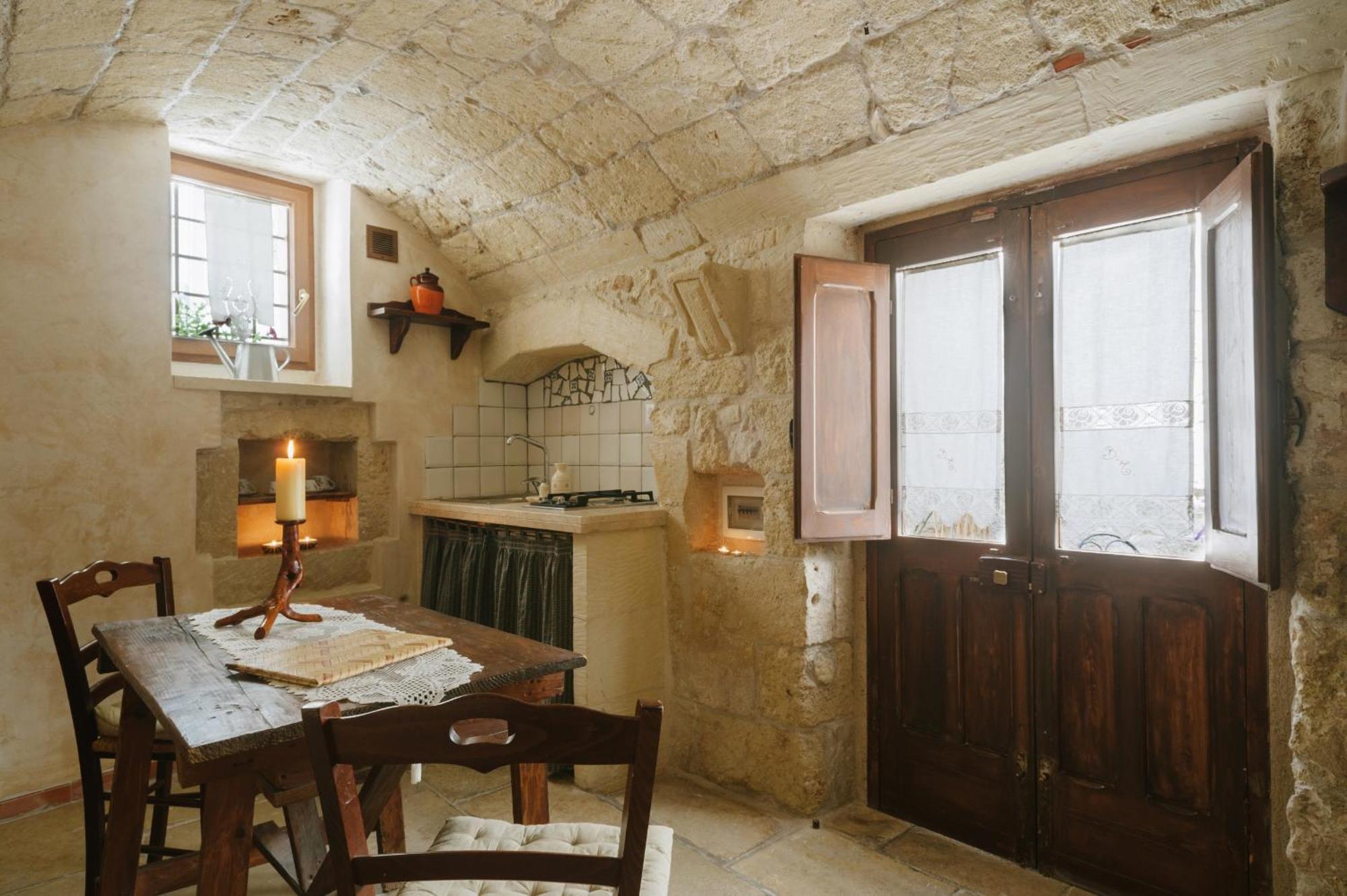 Borgoterra Bed & Breakfast Martano Dış mekan fotoğraf